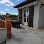 Les Coulandres بيت للعطل